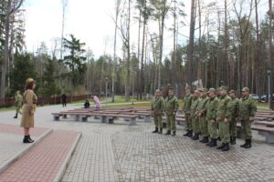 Память в труде: на мемориале «Партизанская криничка» прошел республиканский субботник.