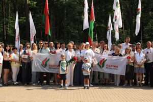 Маршрутами мужества: «Дорога к Победе» на «Партизанской криничке»