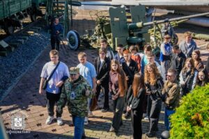 Молодёжная делегация из Ульяновской области посетила объекты учреждения «Гомельский областной музей военной славы»